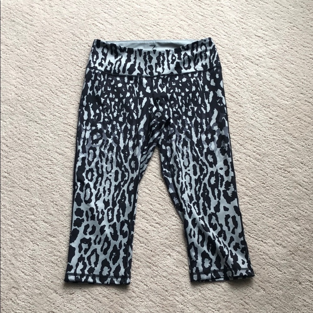 Cheetah capris!